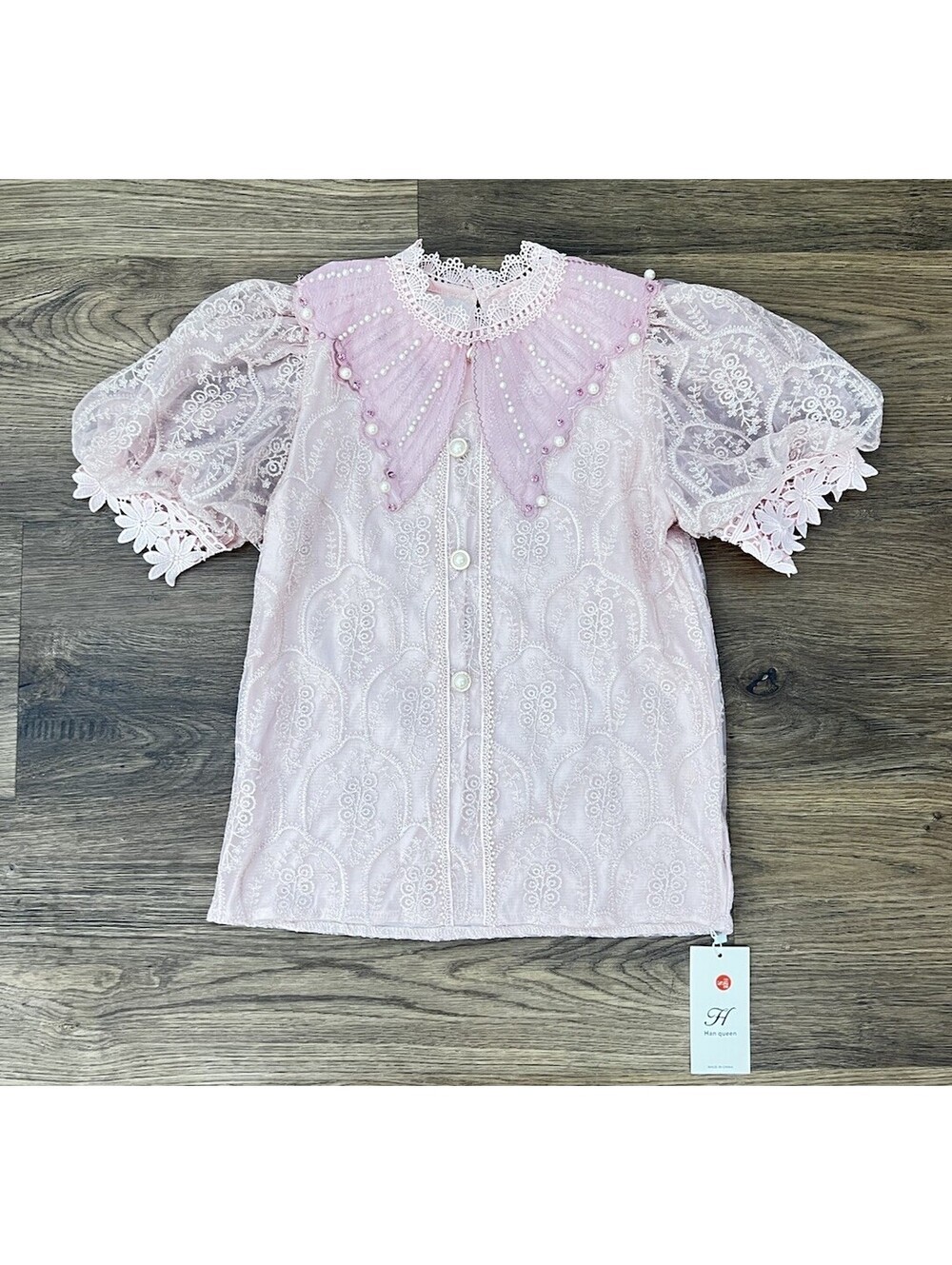 NWT Han Queen Pink Sheer Lace Puff Sleeve Pearl Collar Blouse Shirt Womens Small